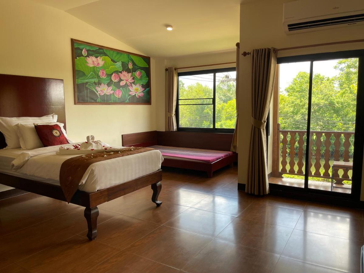 Sasidara Resort Nan Esterno foto