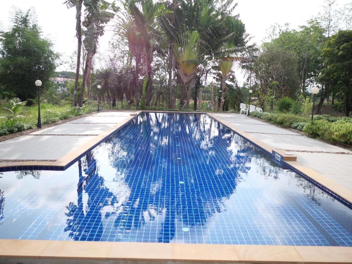 Sasidara Resort Nan Esterno foto