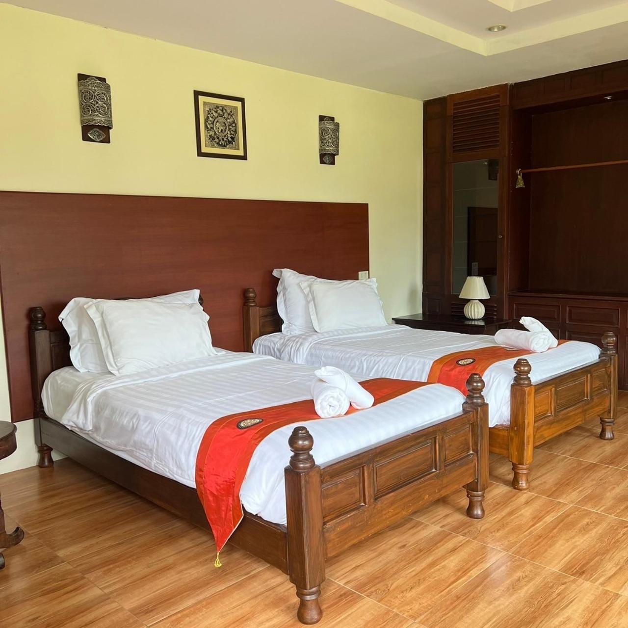 Sasidara Resort Nan Esterno foto